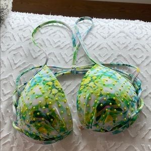 VS 34A push-up bathing suit top